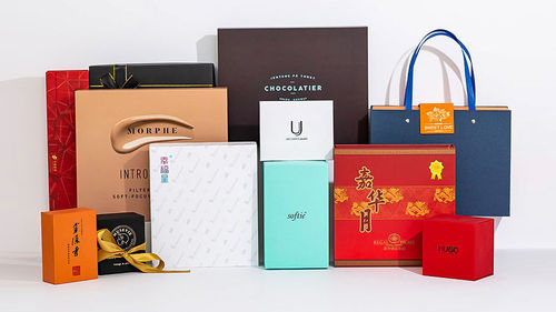 Pencetakan Hadiah dan Kemasan yang Disesuaikan